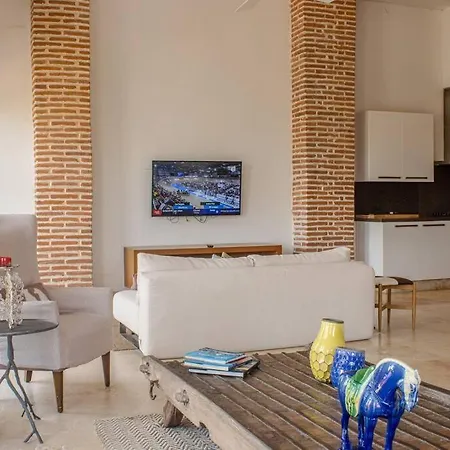 Apartamento Torre Del Reloj 402